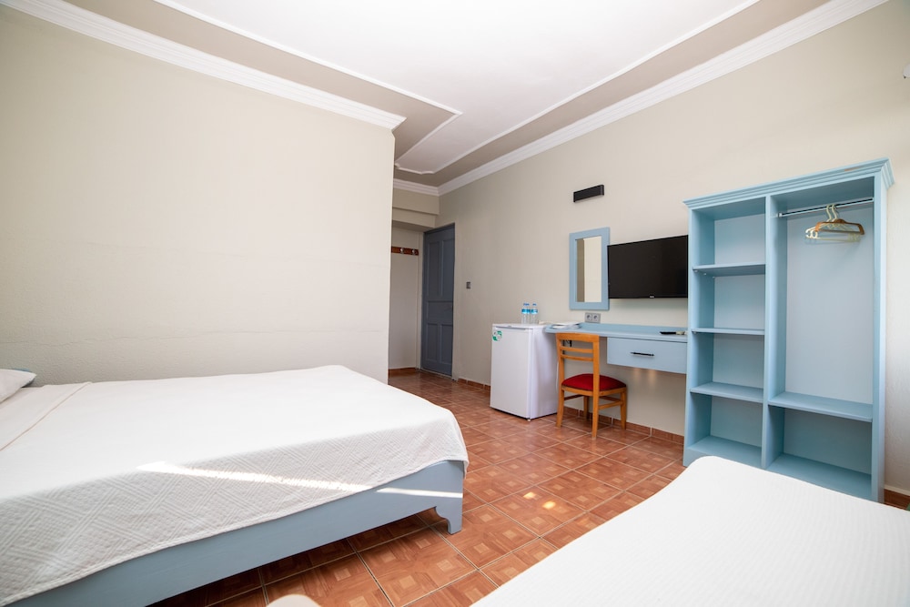 Gokceada Yakamoz Motel 13/50