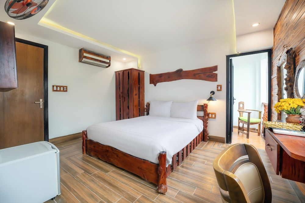 A Tran Boutique Hotel 37/67