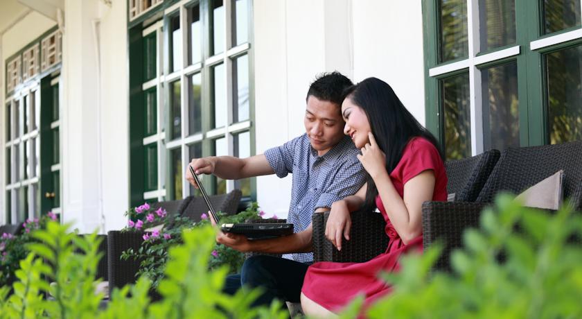 Hotel Merdeka Kediri 7/20