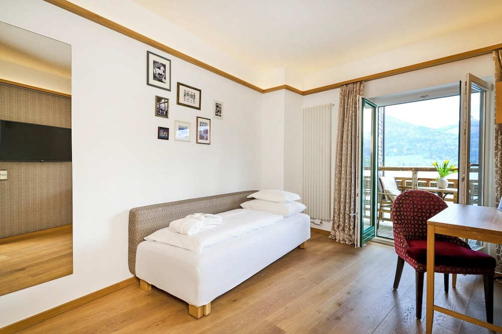Romantik Hotel Im Weissen Roessl 25/71