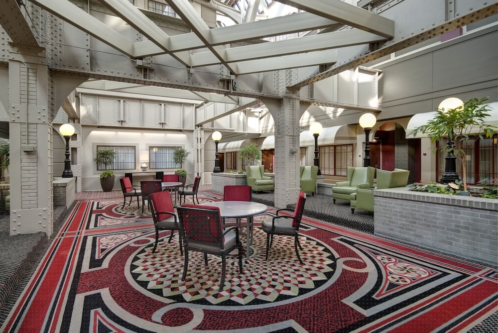 Crowne Plaza Indianapolis Downtown Union Station 47/81