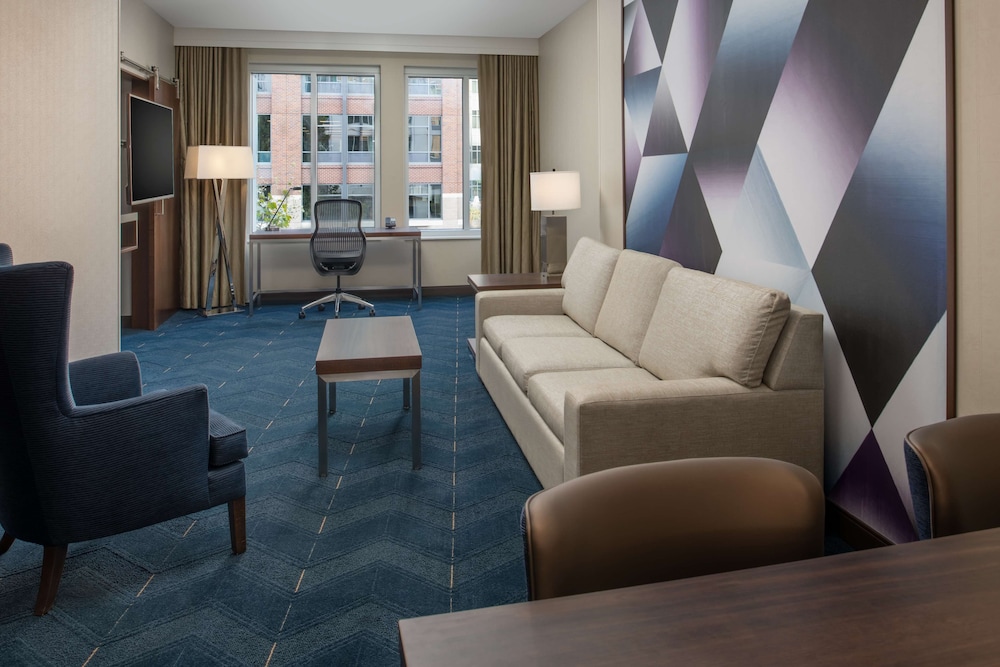Embassy Suites By Hilton Seattle Downtown Pioneer Square 37/69