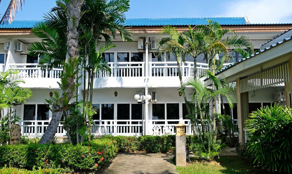 ANDAMAN LANTA RESORT 4/50