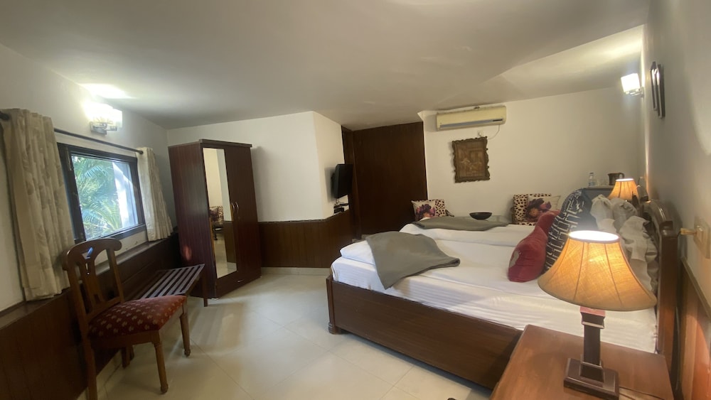 The Stay Inn 12/50