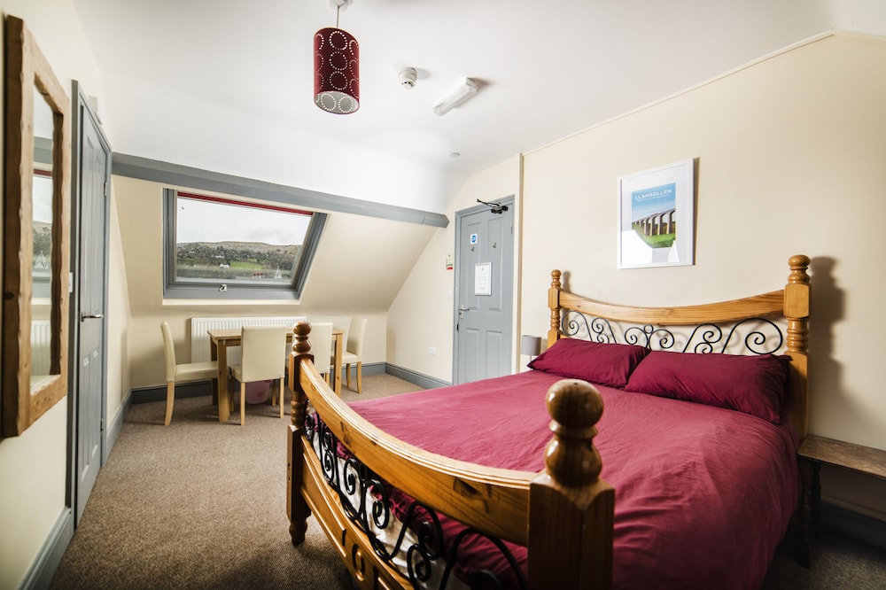 Llangollen Hostel 22/67
