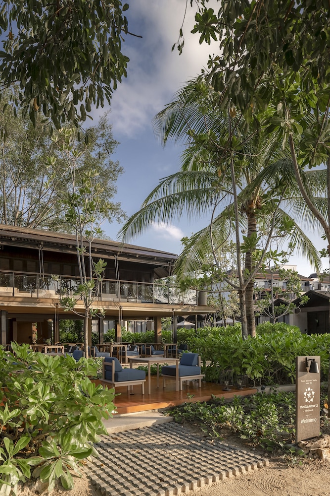 THE SPA RESORT 5/50