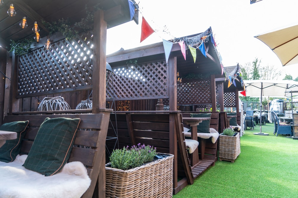 Grantham Arms 55/70