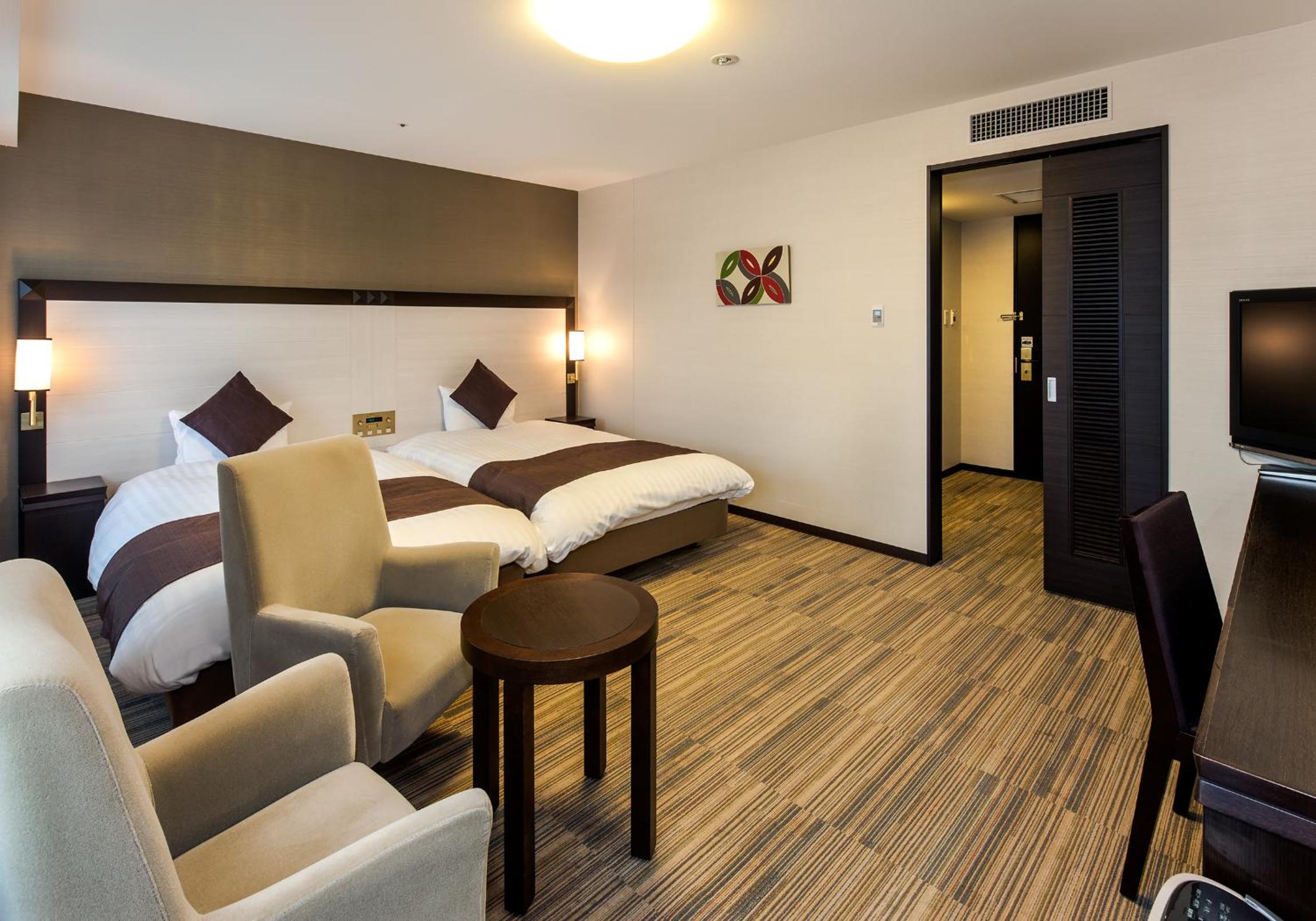 Hollywood, Single, Twin Beds, Daiwa Roynet Hotel 4/6