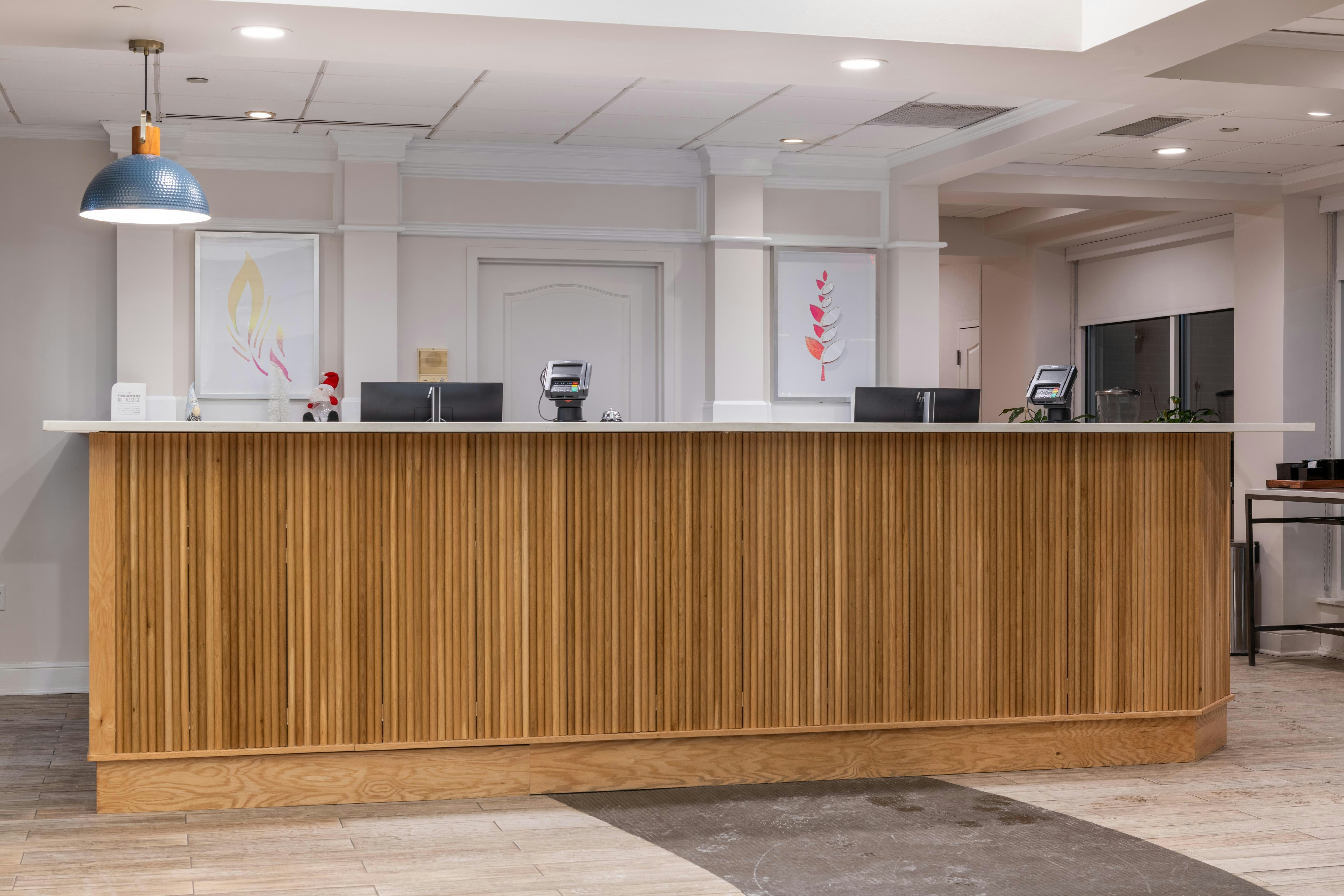 Hilton Garden Inn Auburn Riverwatch 5/50