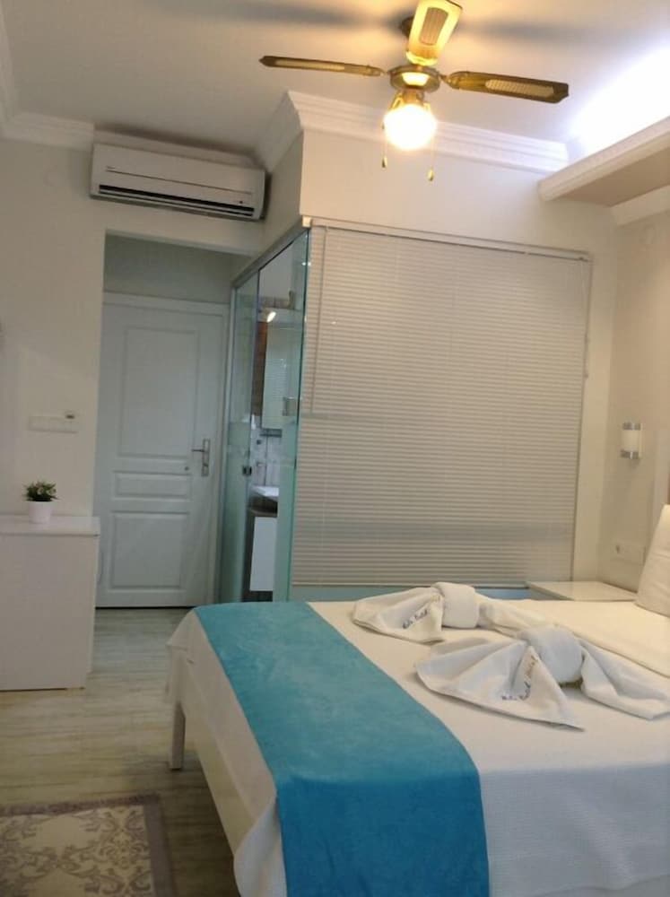 Hotel Mola 13/30