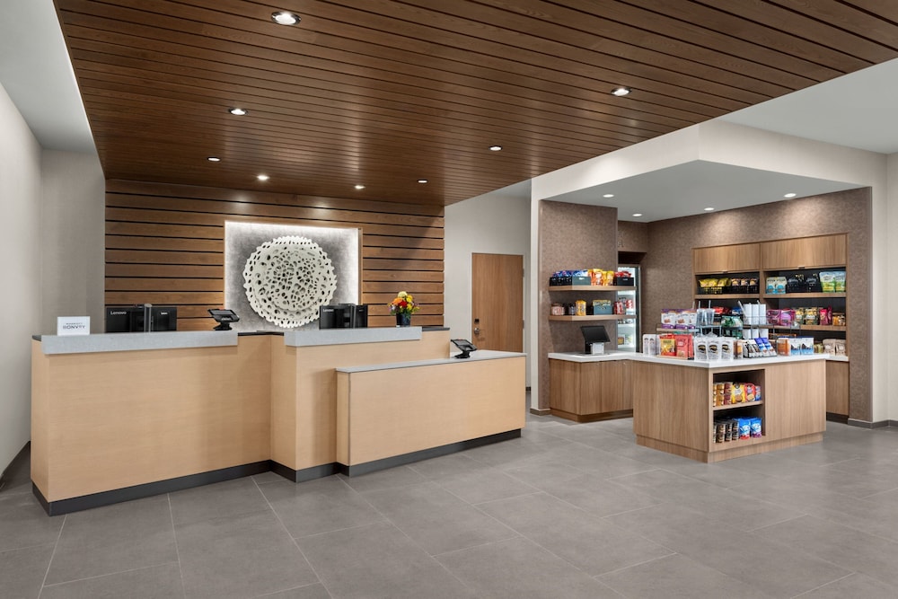 Fairfield Inn & Suites By Marriott Victorville 3/19