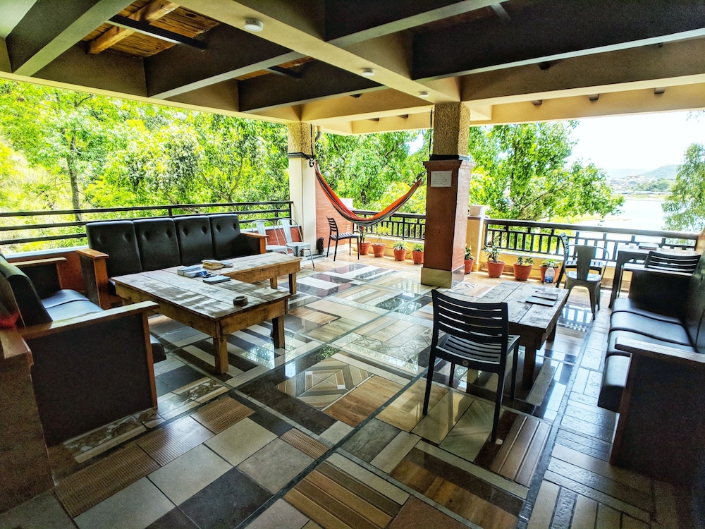 Hotel Forest Lake Backpackers' Hostel 16/25