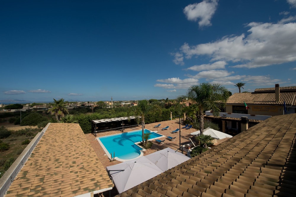 Villa Carlo Resort 53/59