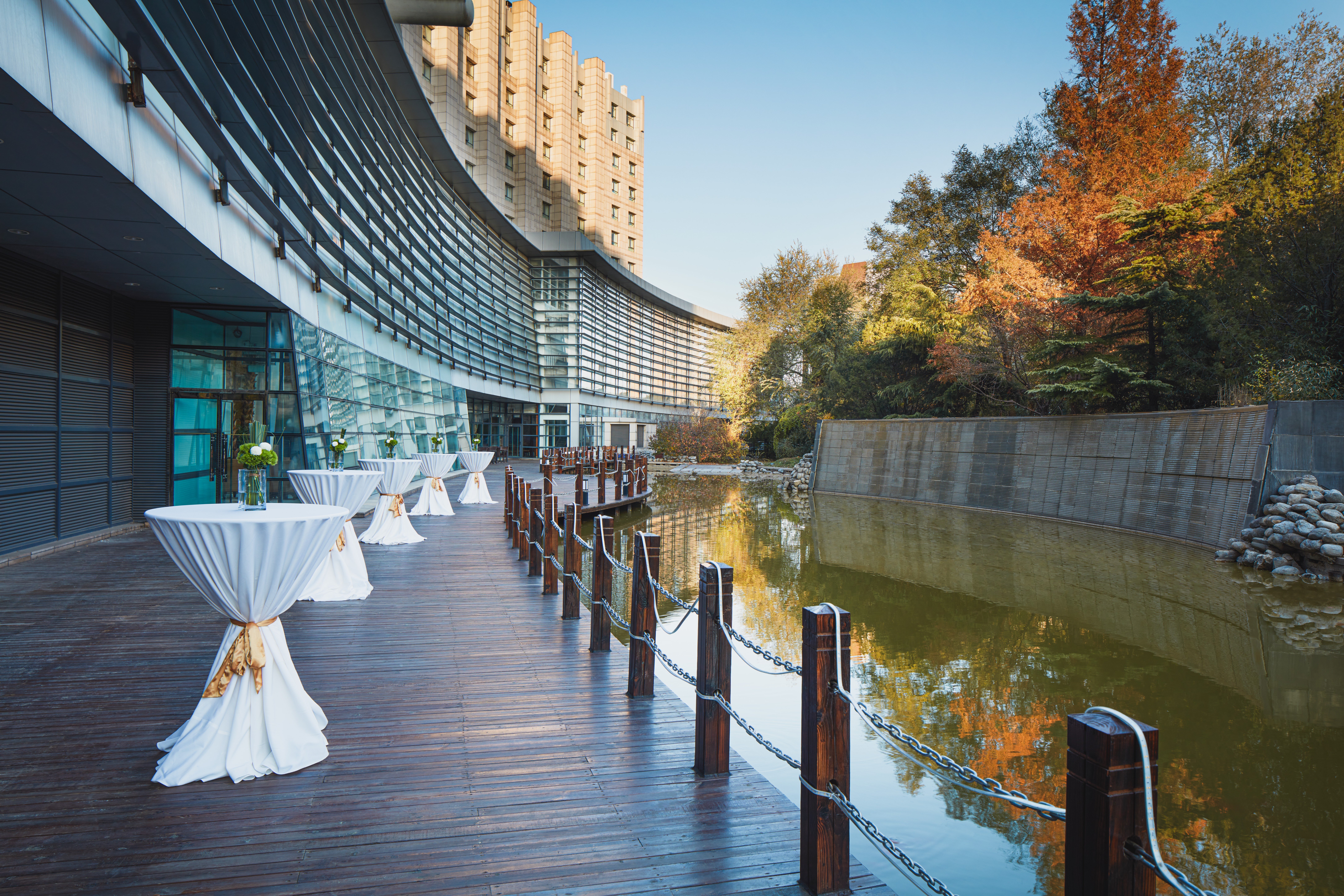 Crowne Plaza Beijing International Airport 77/79