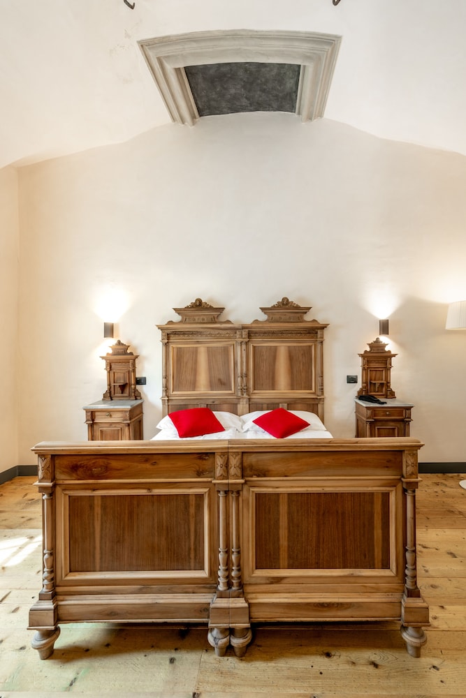 Curt di Clement Eco Mobility Hotel 4/50