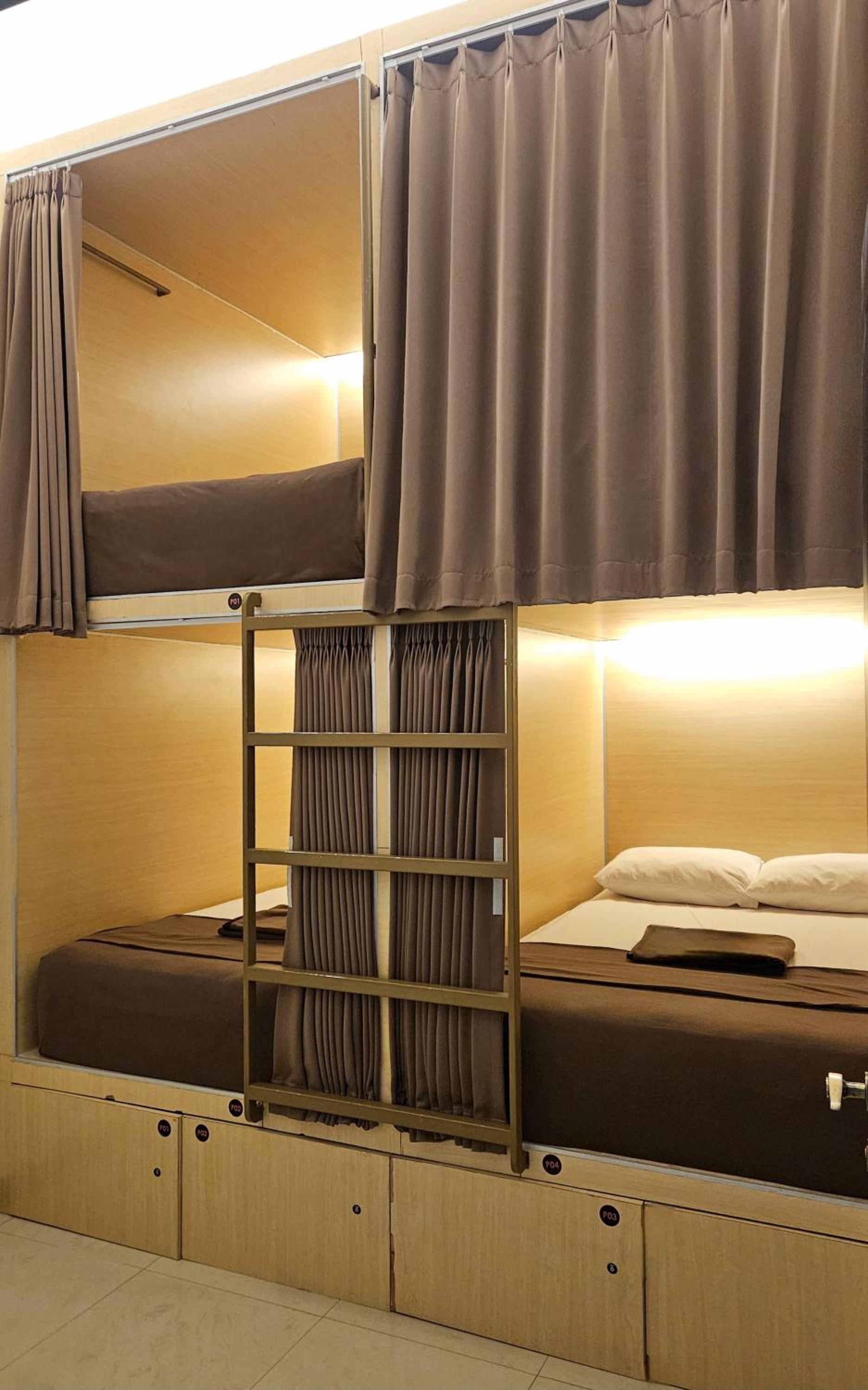 Fora Capsule Hostel Tuban Kuta Bali 11/22