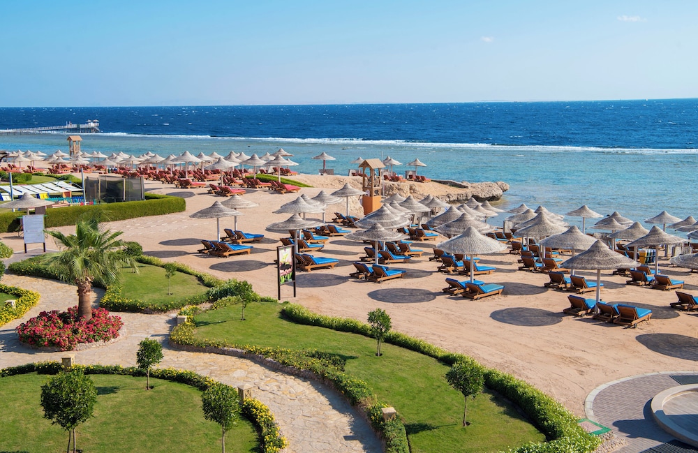 Charmillion Gardens Aqua Park Ex Sea Gardens Resort 41/47