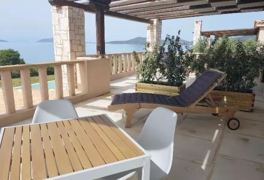 Thermesea Luxury Lodge 50/68