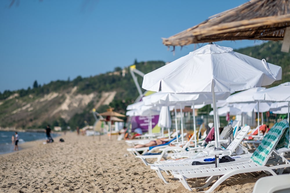 SPERANTA Hotel & Villas 35/40