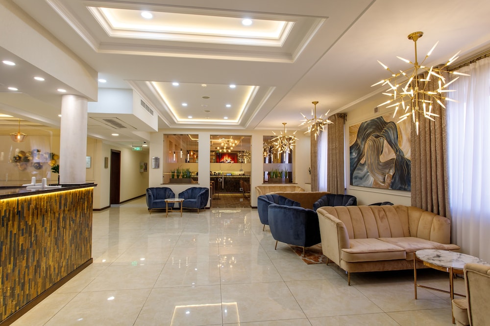 Navruz Hotel Tashkent 9/70