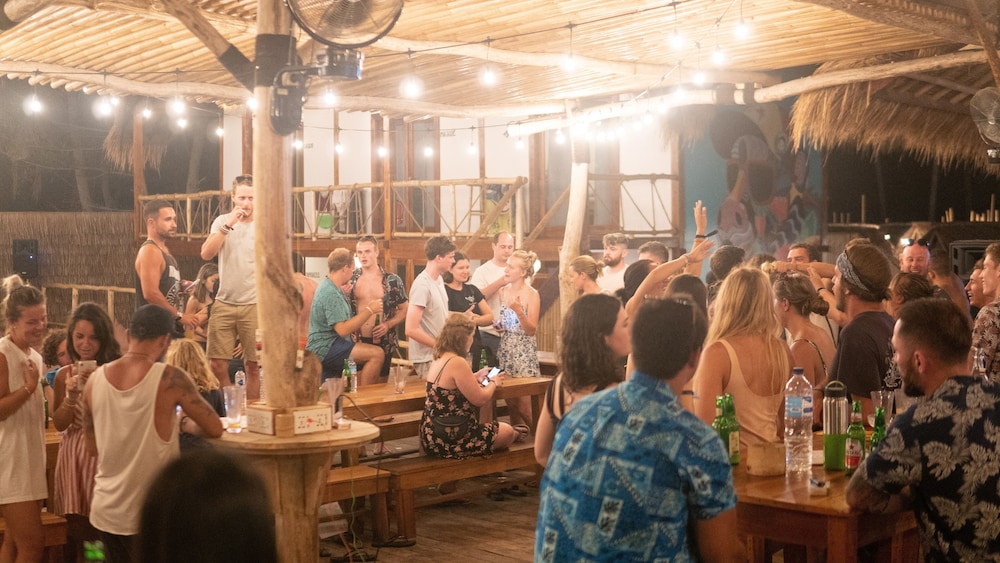Mad Monkey Gili Trawangan 45/50