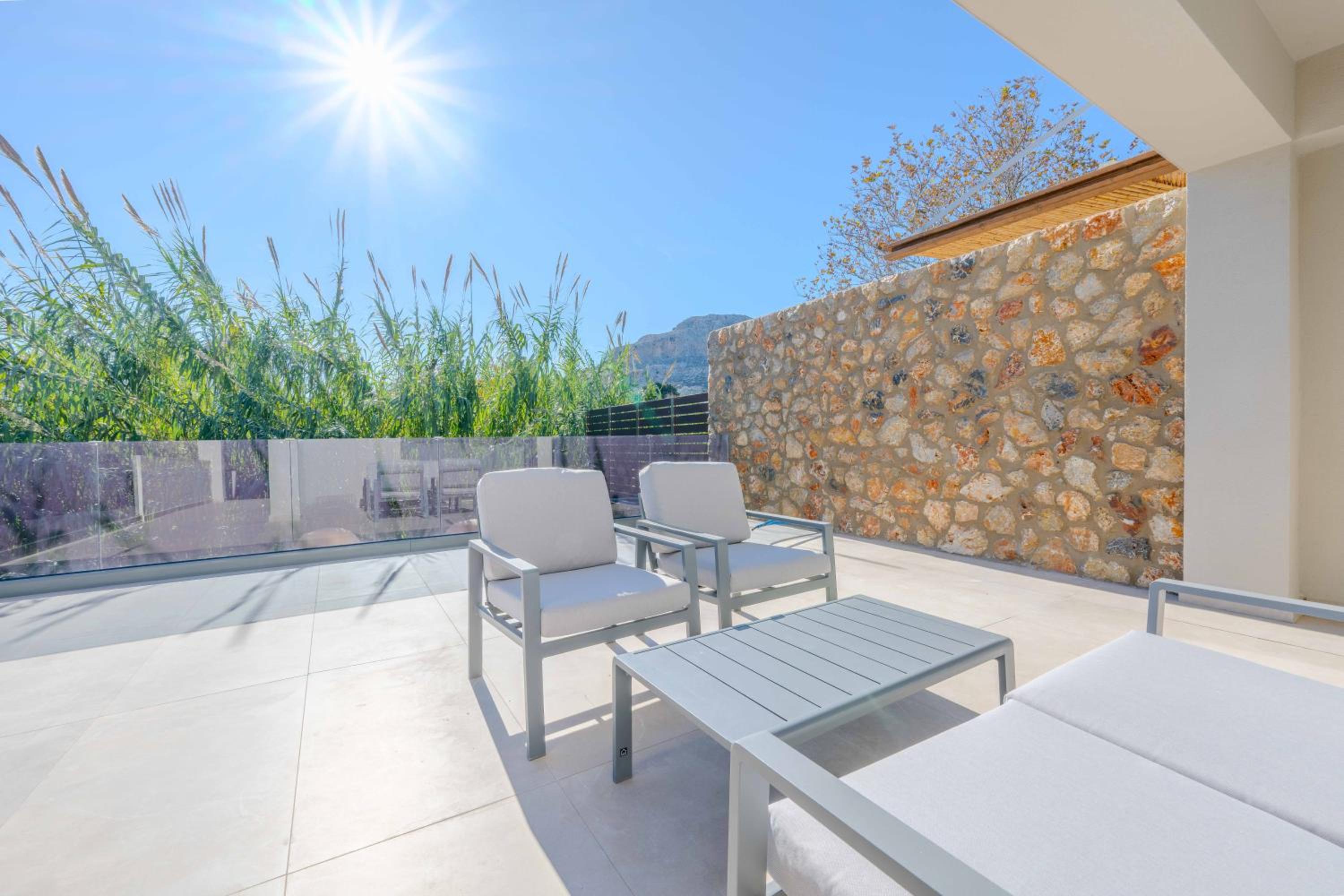Alati Suites 25/35