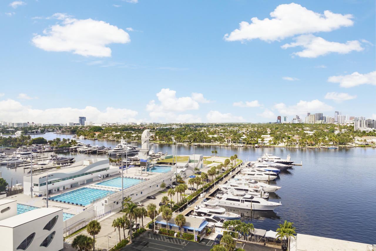 Courtyard By Marriott Oceanside Fort Lauderdale Beach 34/41