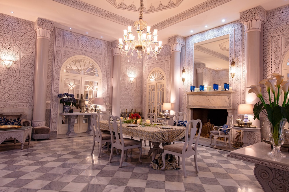 Riad Dar El Malaika 30/50