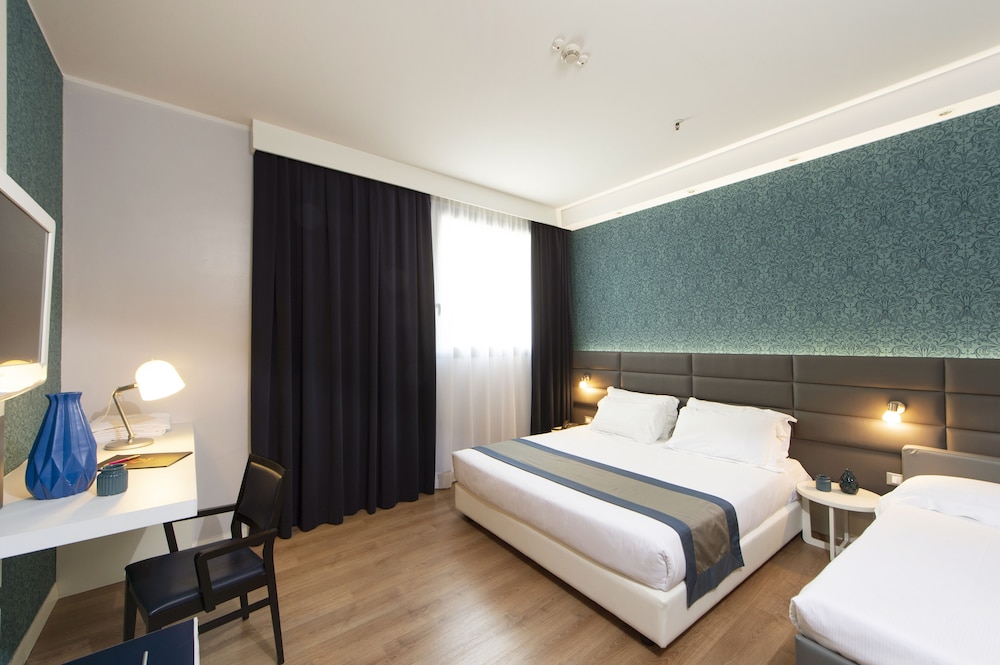 Neo Hotel 19/75