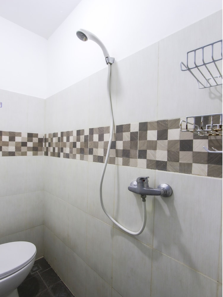 OYO 2782 Puspa Residence 44/48