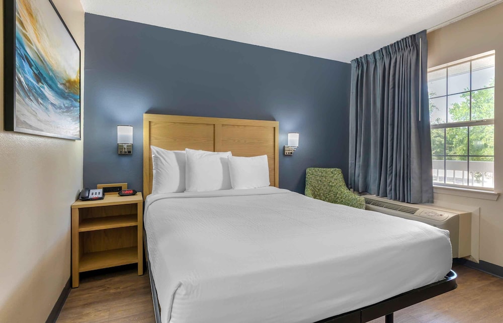 Extended Stay America Arlington 17/50