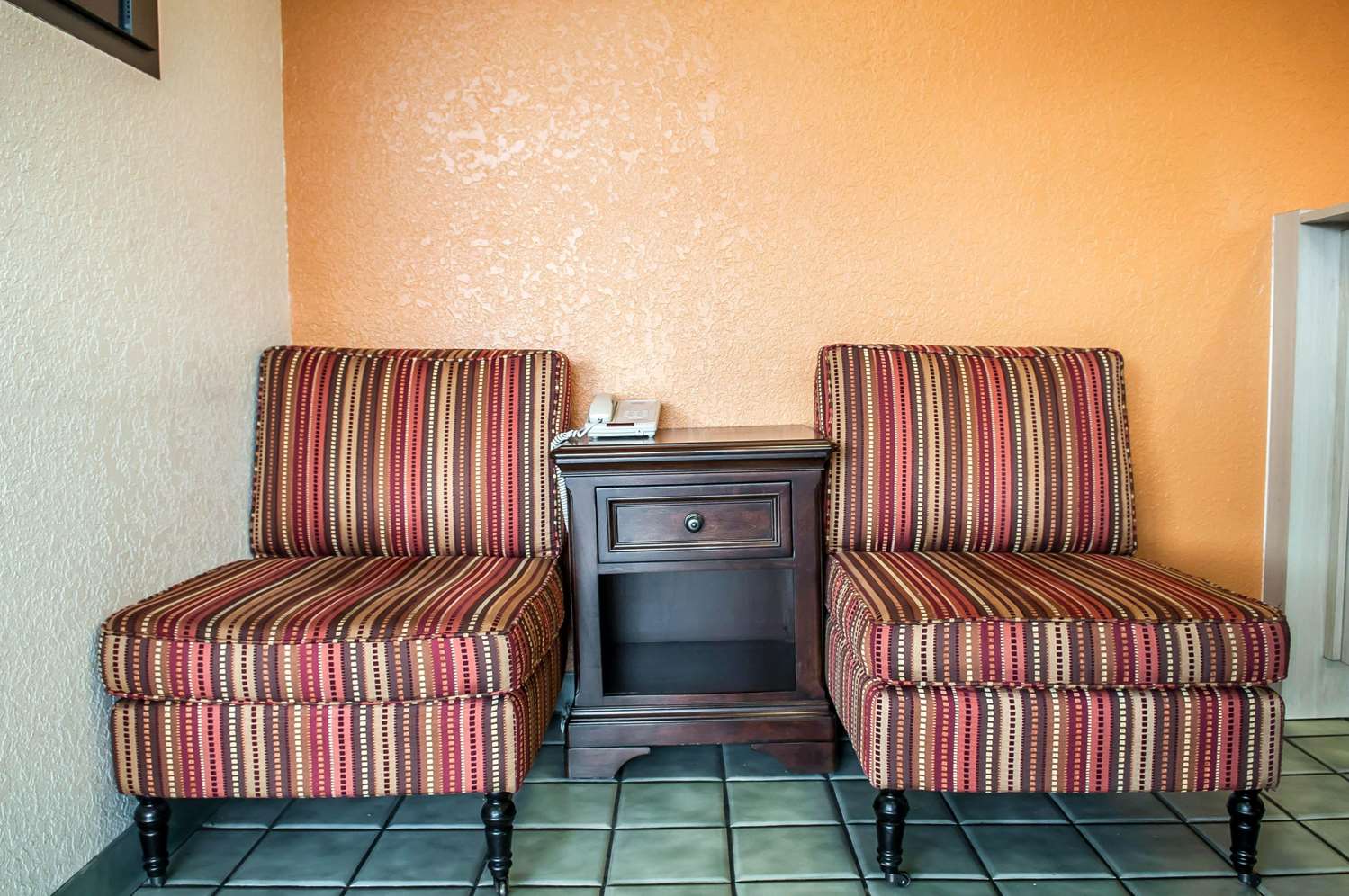 Rodeway Inn Albuquerque NM 25/30