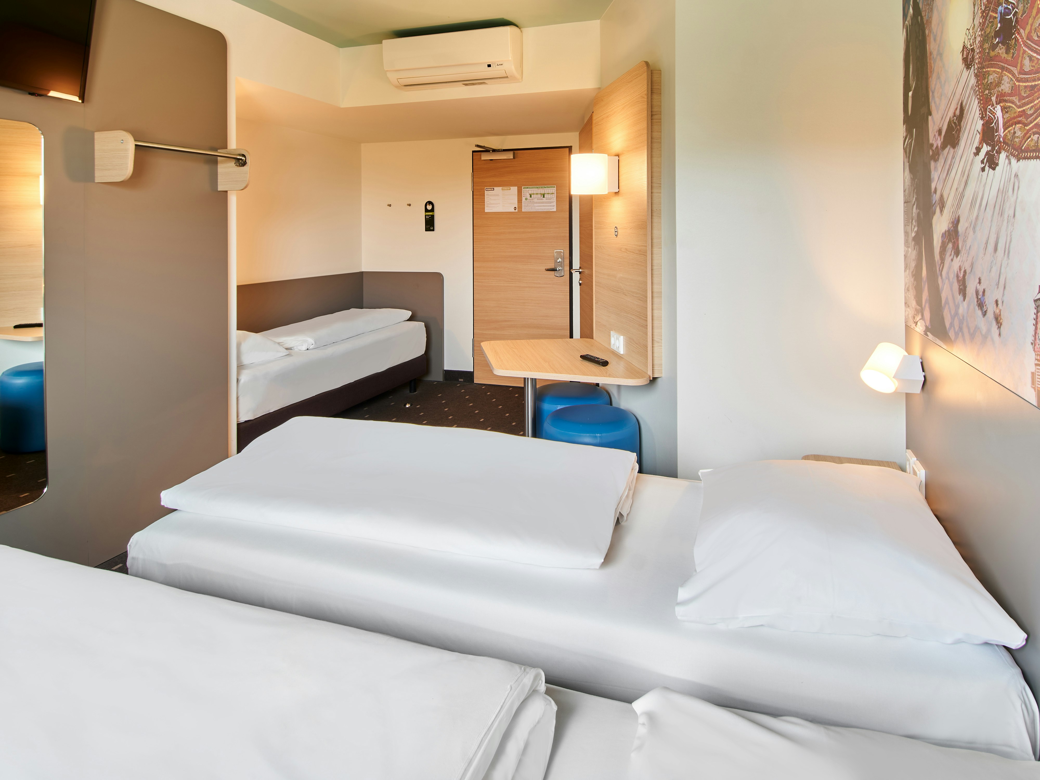 B&B Hotel Darmstadt 16/32