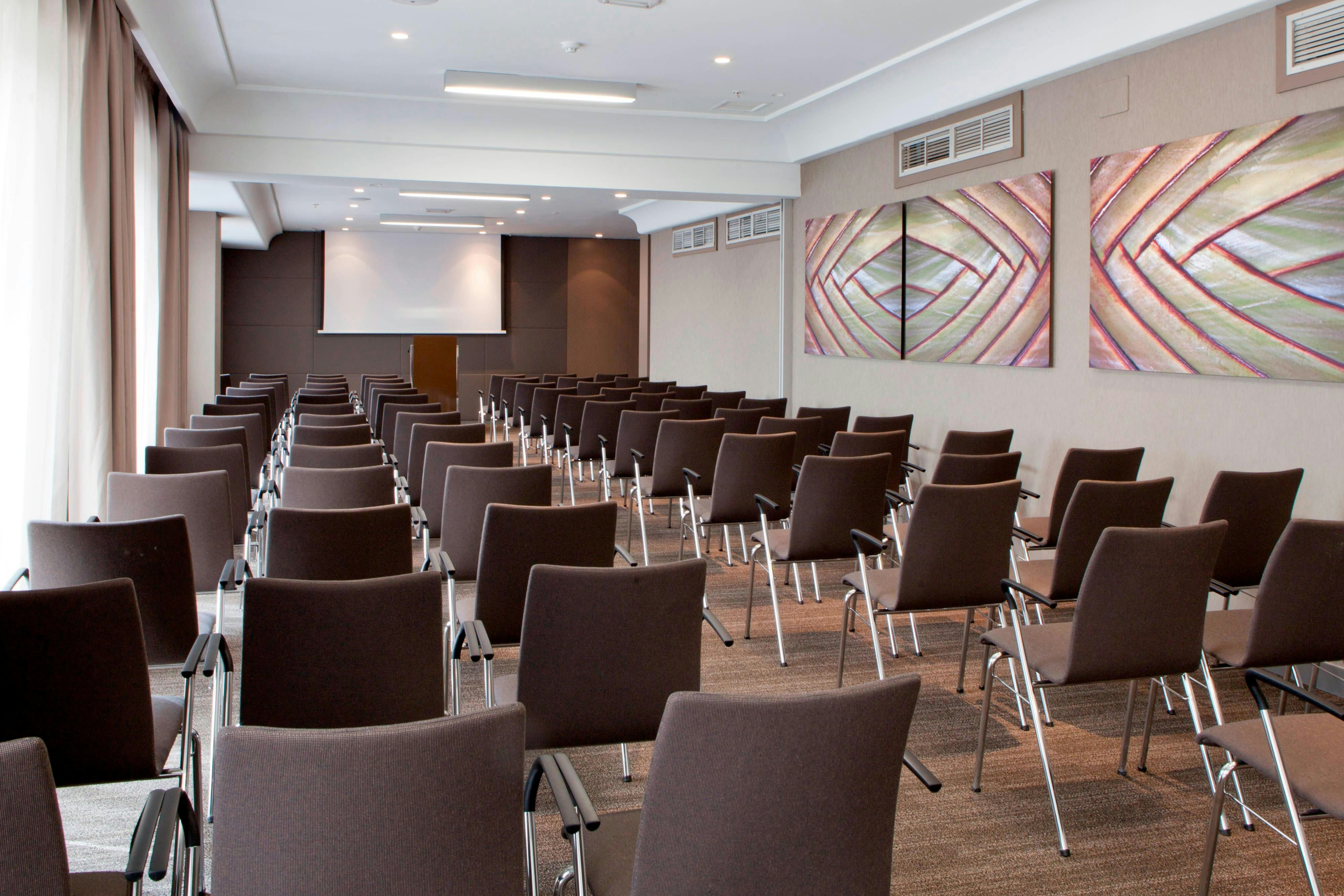 Ac Hotel Iberia Las Palmas By Marriott 45/54
