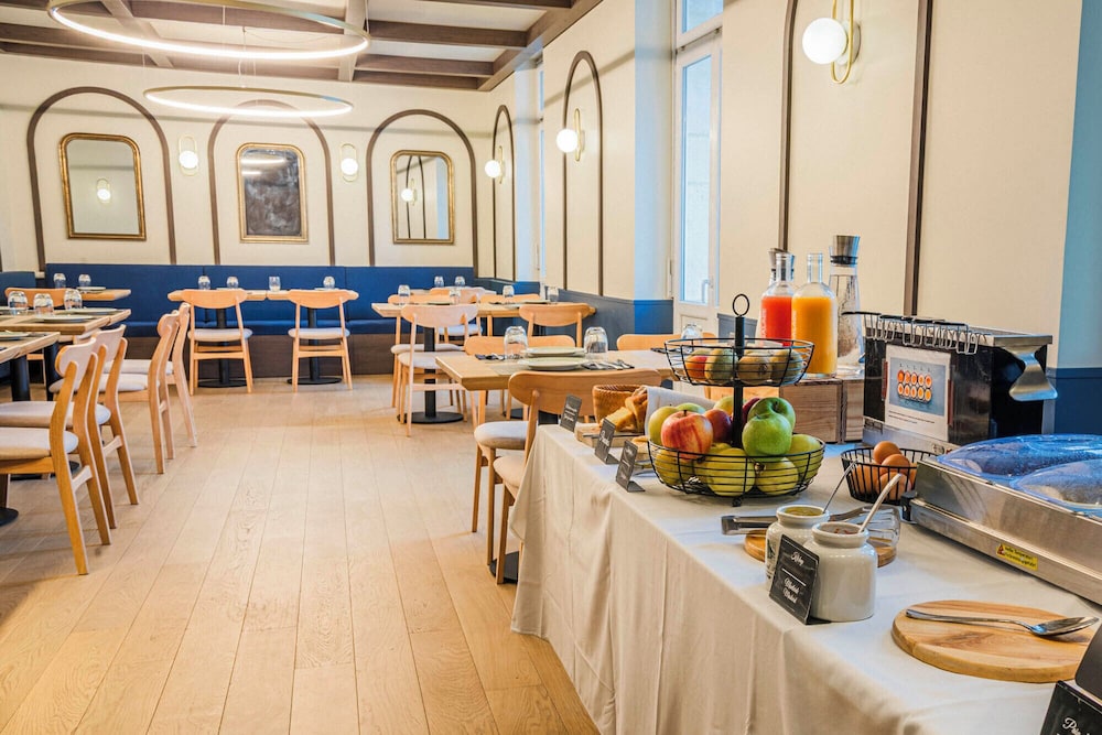 HOTEL DE FRANCE REST. LE TAST'VIN 27/36