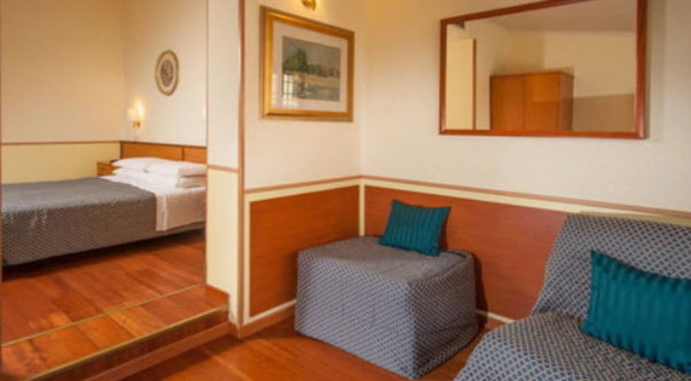 Hotel Piemonte Rome 27/45