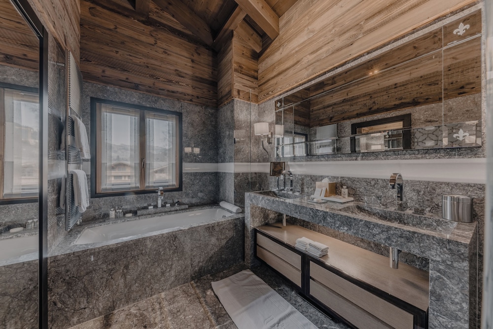 Ultima Gstaad 46/46
