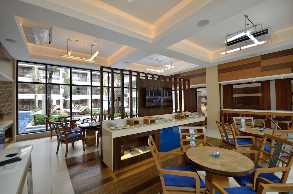 Henann Lagoon Resort 31/50