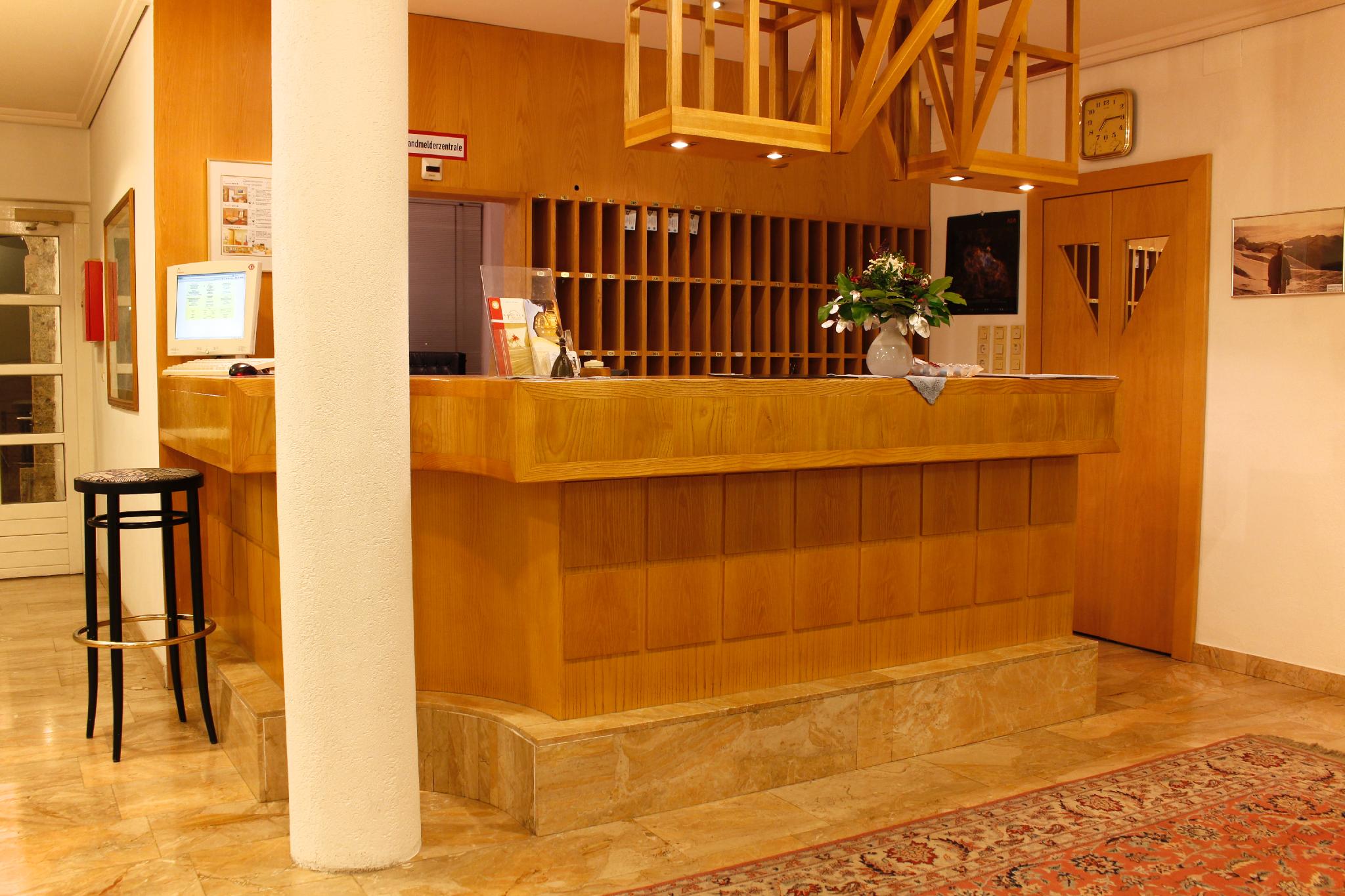 Austria Classic Hotel Heiligkreuz 3/14