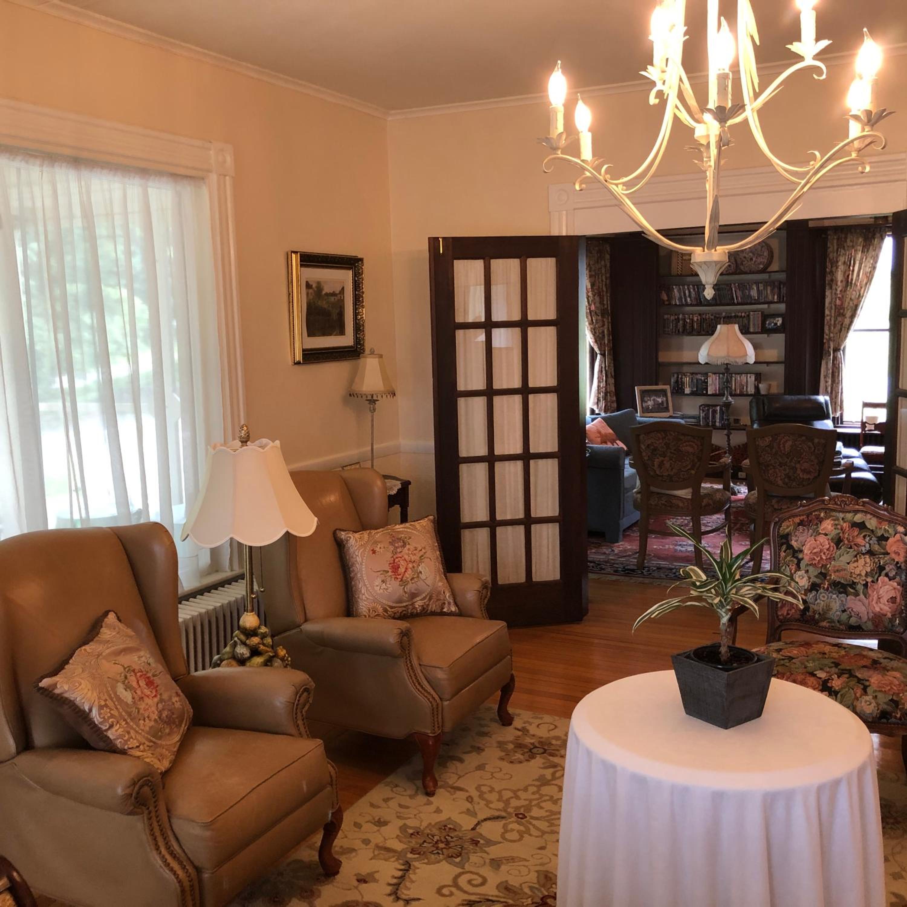 Guilford Bed and Breakfast 24/42