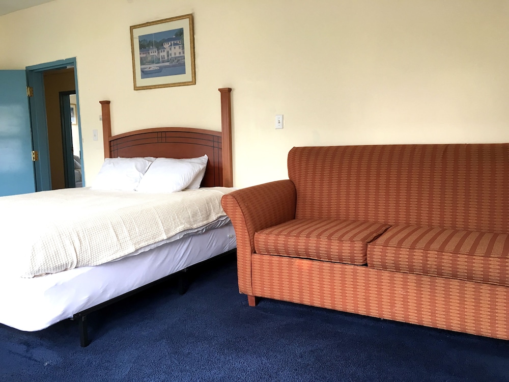 Belmar Inn 12/45