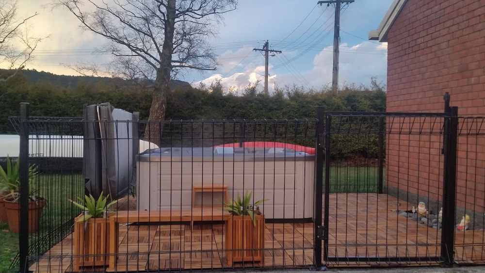 Canoe Safaris Lodge 18/28