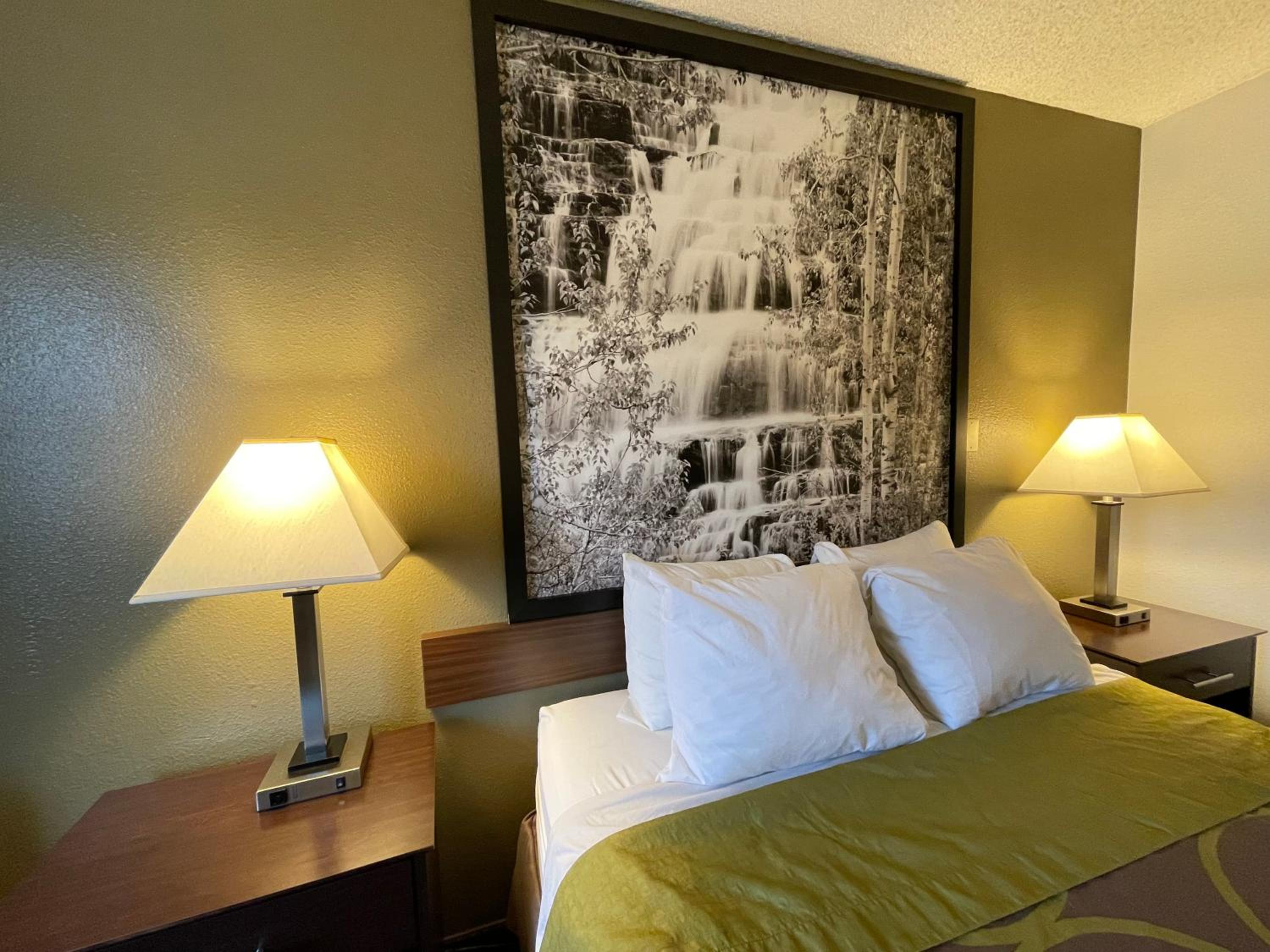 Studio 1 Hotel and Extended Stay Missoula 23/38