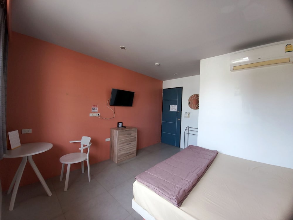 In Phuket House 25/50