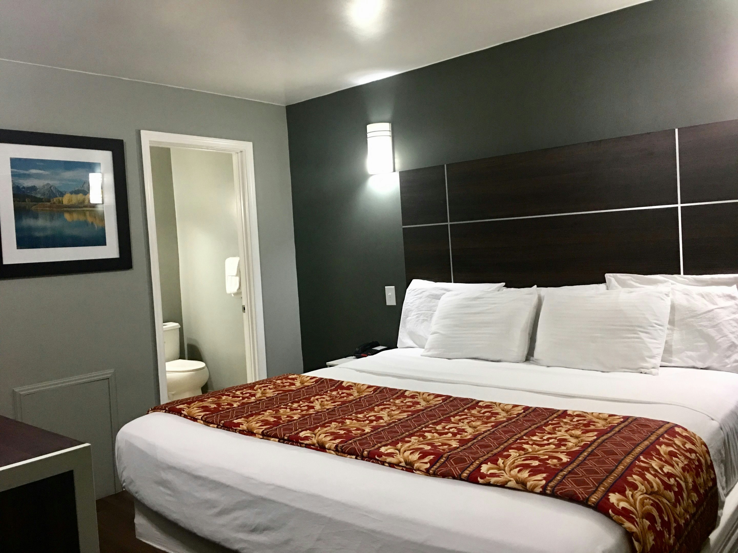 Red Carpet Inn - Norristown 12/34