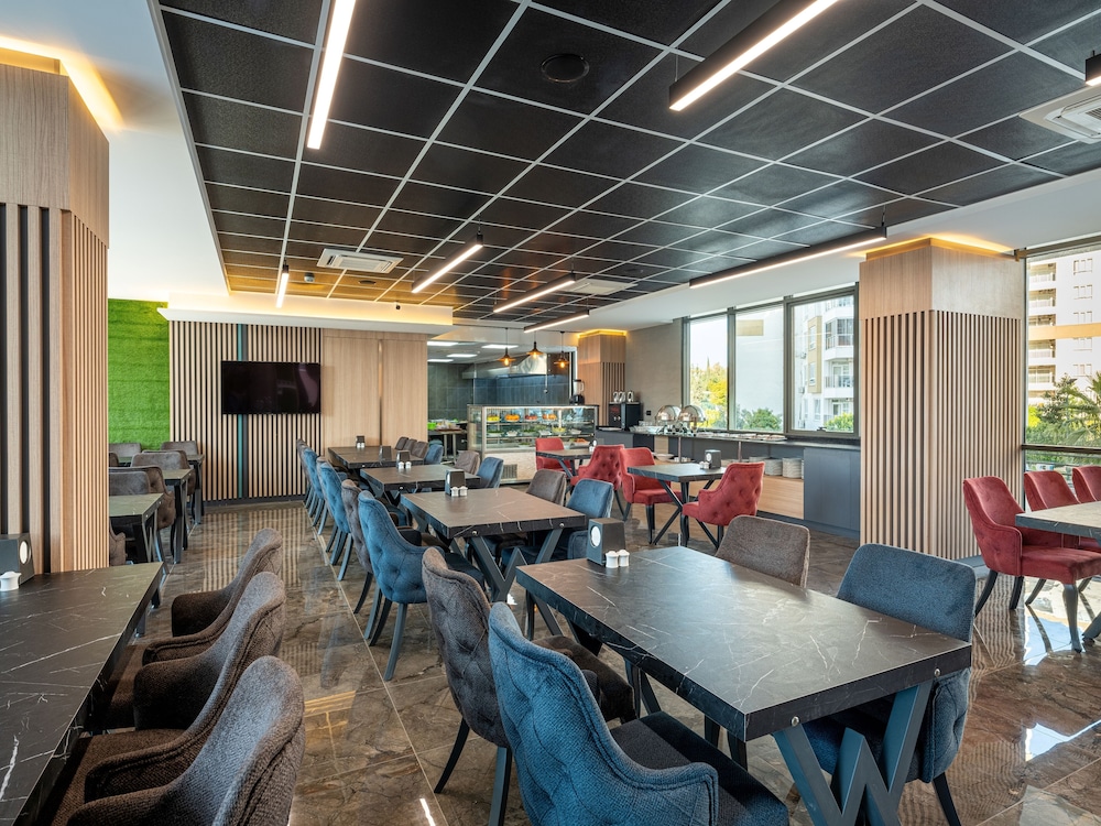 Anelli Hotel 31/40