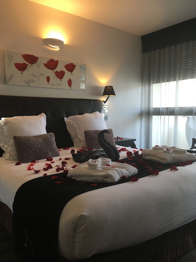 Henry Ii Hotel 41/59