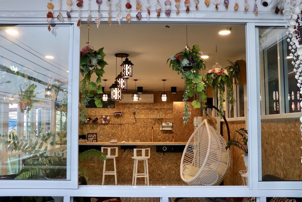 I Talay Lodge Boutique Hotel 10/70