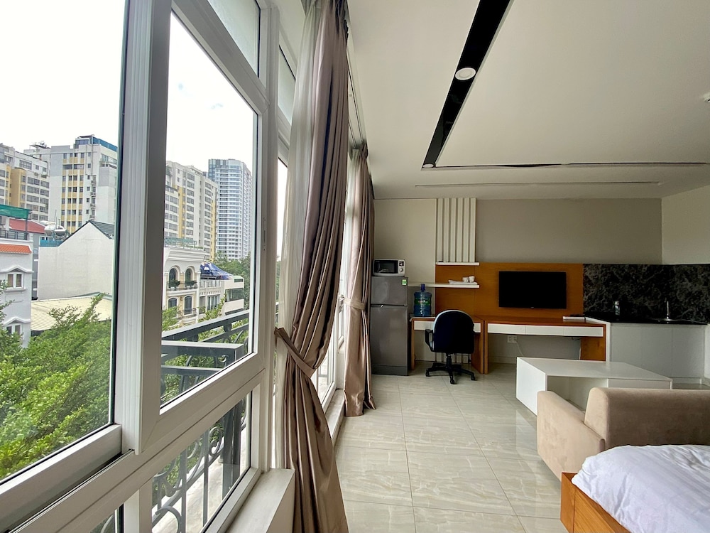 Laguna Hotel 26/41