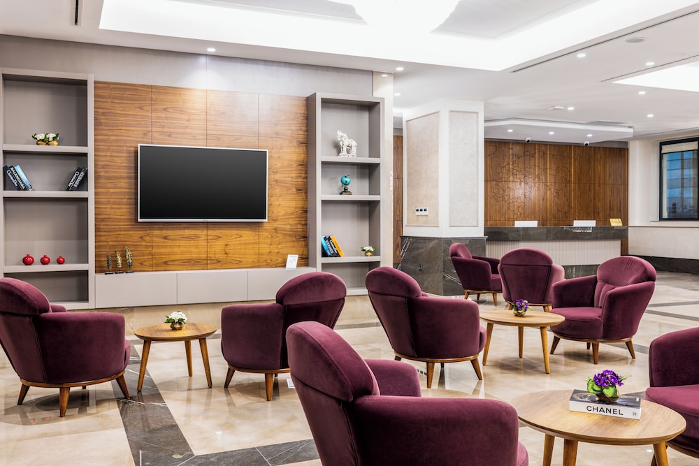 CARINA GOLD HOTEL 61/65